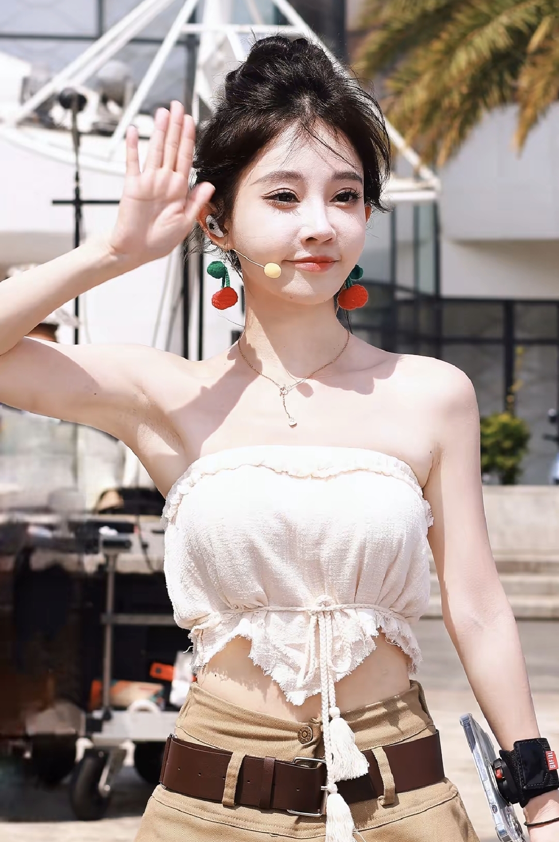 冯提莫的一组高清美照,天王盖地虎,提莫一米五,一个千万粉丝的重庆