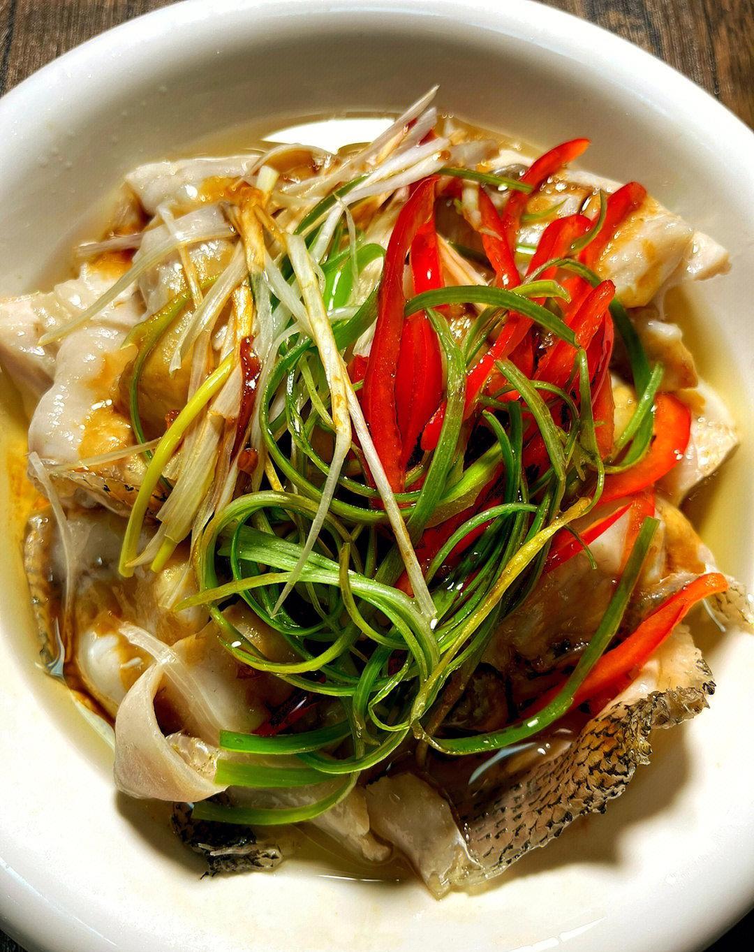 鲜花椒鲈鱼