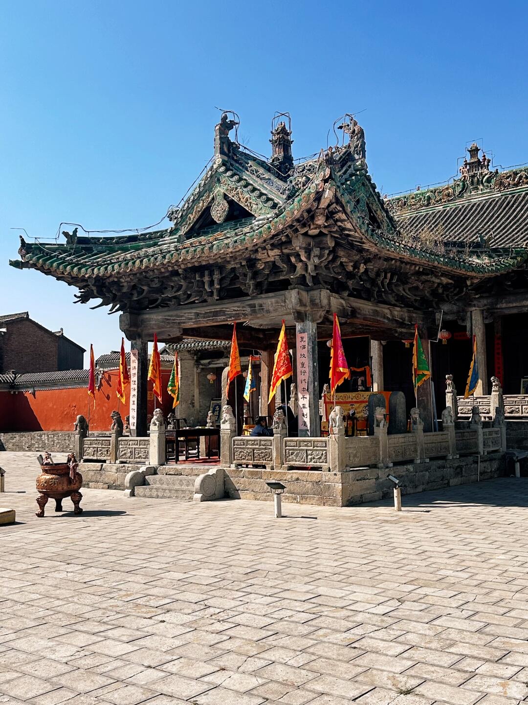 琉光璃彩的人间世界 润城东岳庙创建年代不详明万历