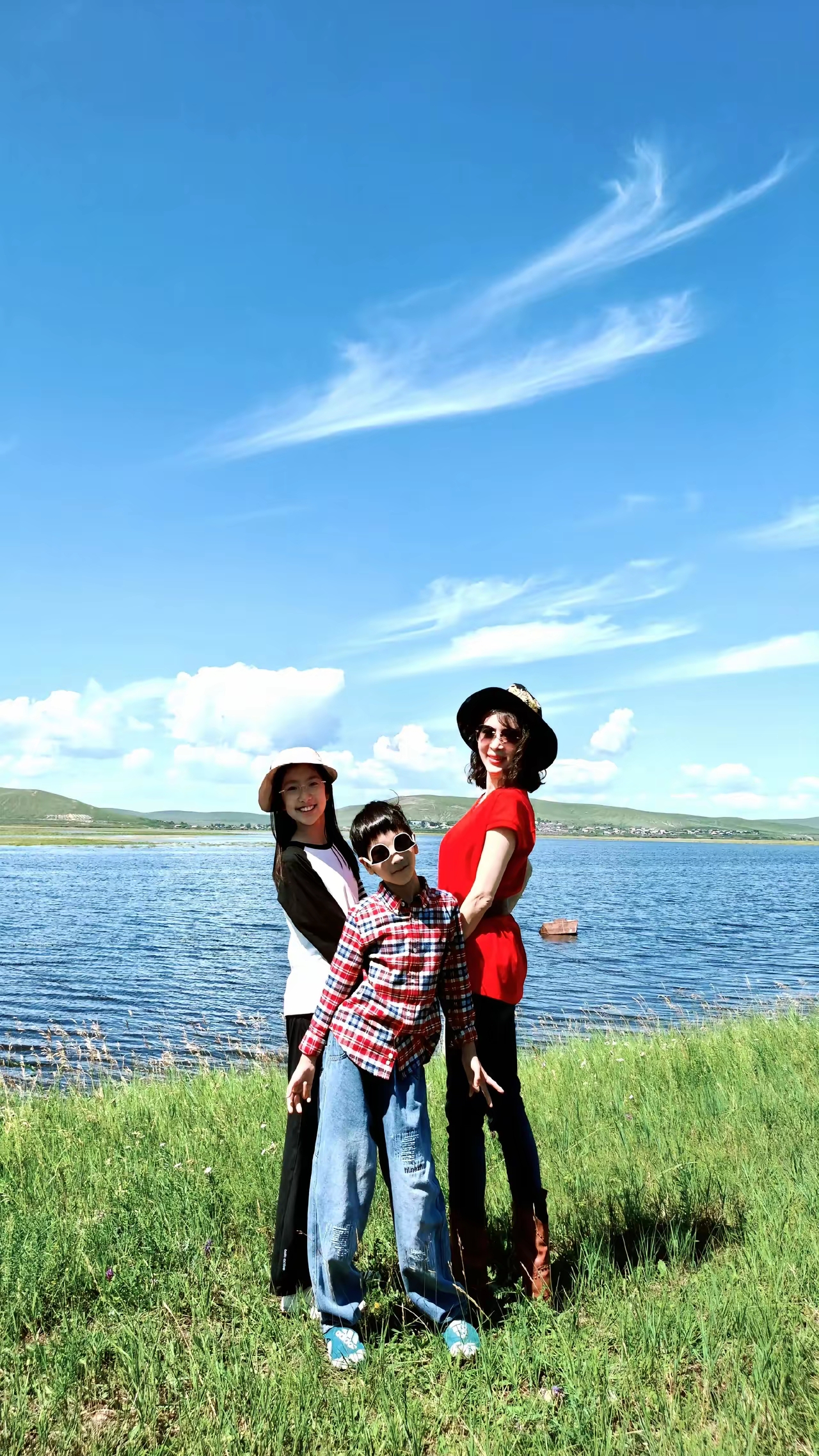 只要给她钱就行了啊!