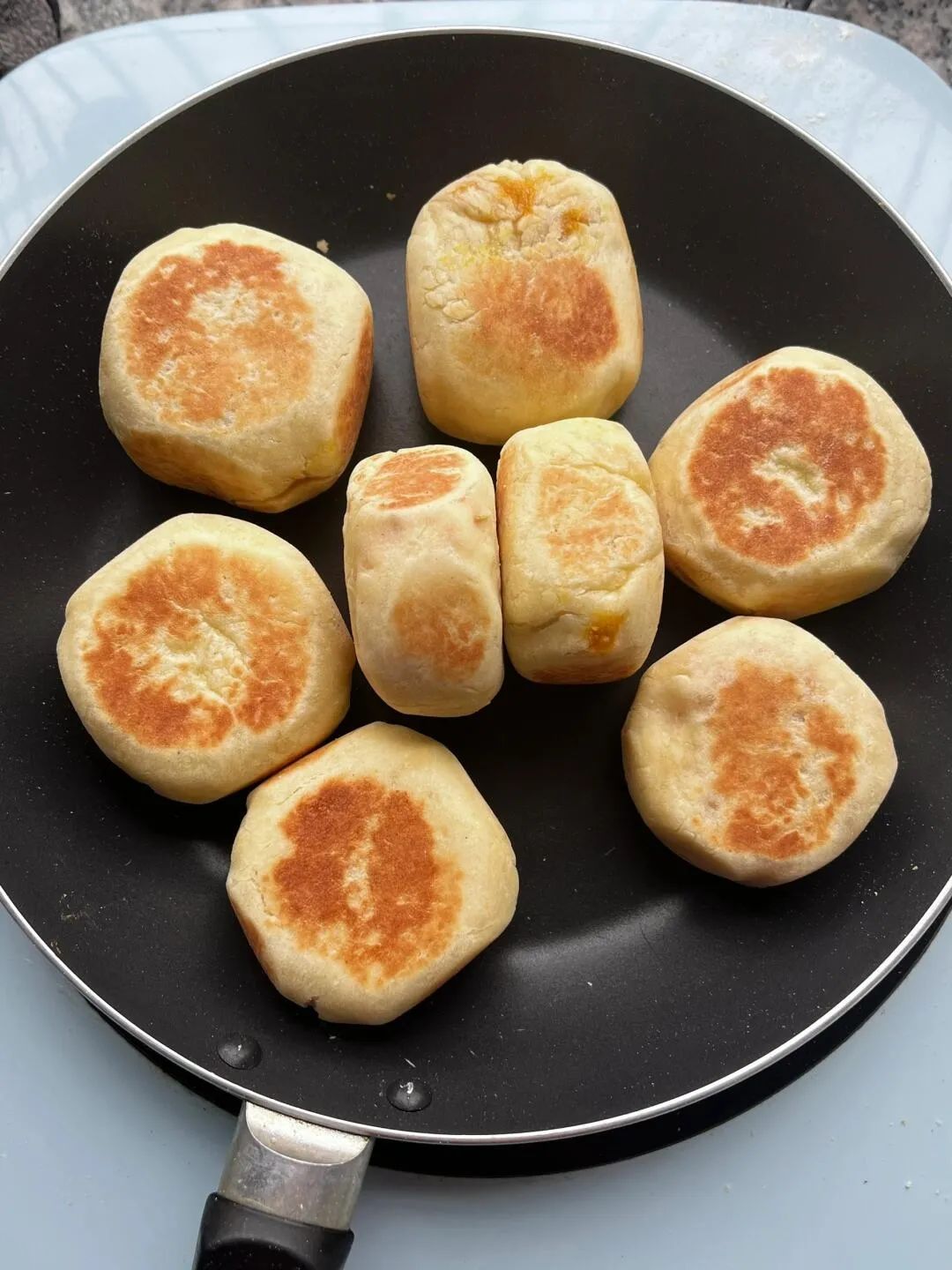 平底锅做的小吃,食材干净,做法简单,孩子爱吃