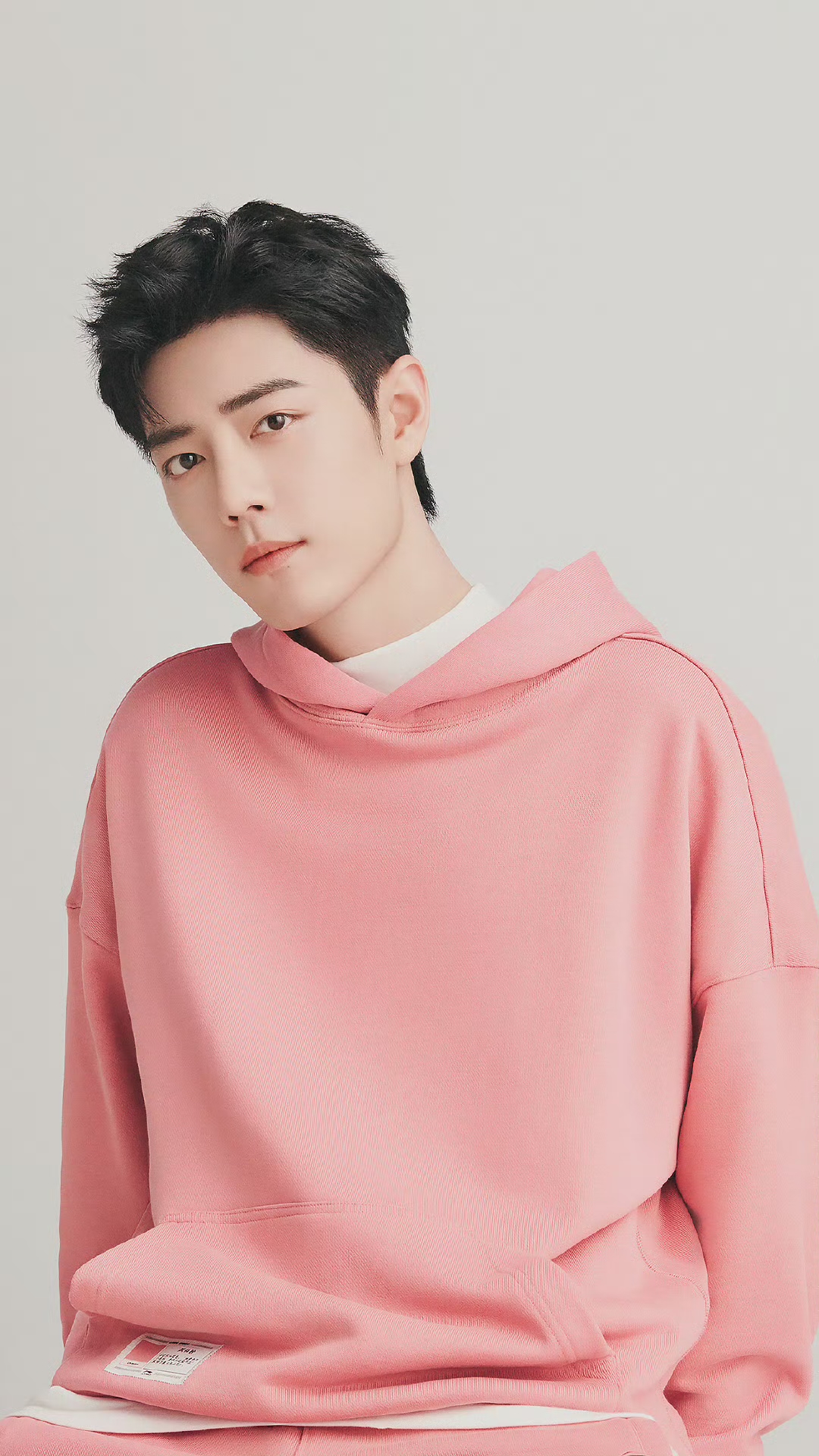 粉粉的战战,超甜,粉色一穿真的好青春哦,粉色怎么拇穿