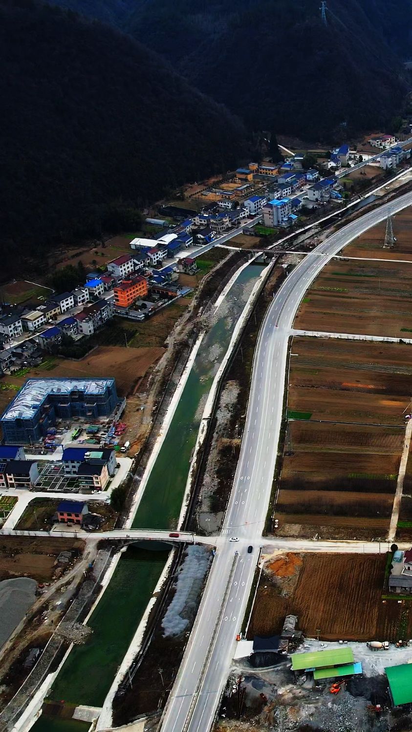 湖北宜昌,航拍五峰湾潭