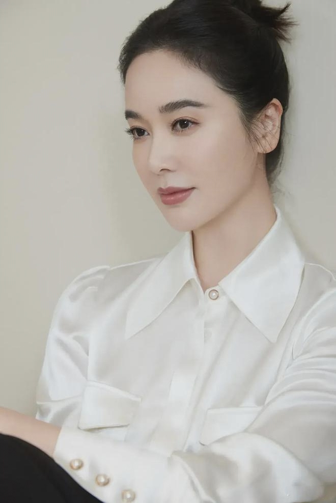 左小青
