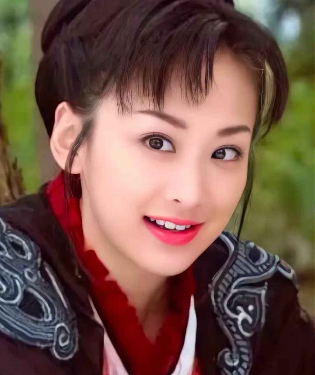 演员穆婷婷说2005年我才大二就接到了人生中的第一部戏做女二号