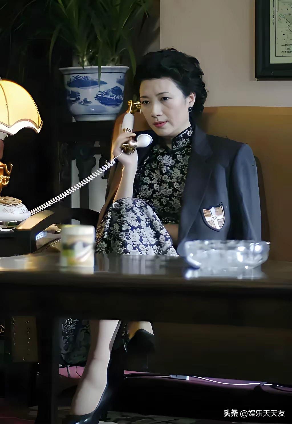 她高中曾就读于青岛市第39中学,之后考入了山东艺