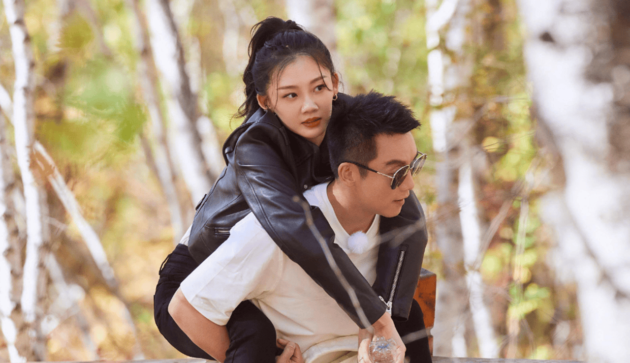 家人们,苗苗参加新亲子综艺《我们的爸爸》啦!