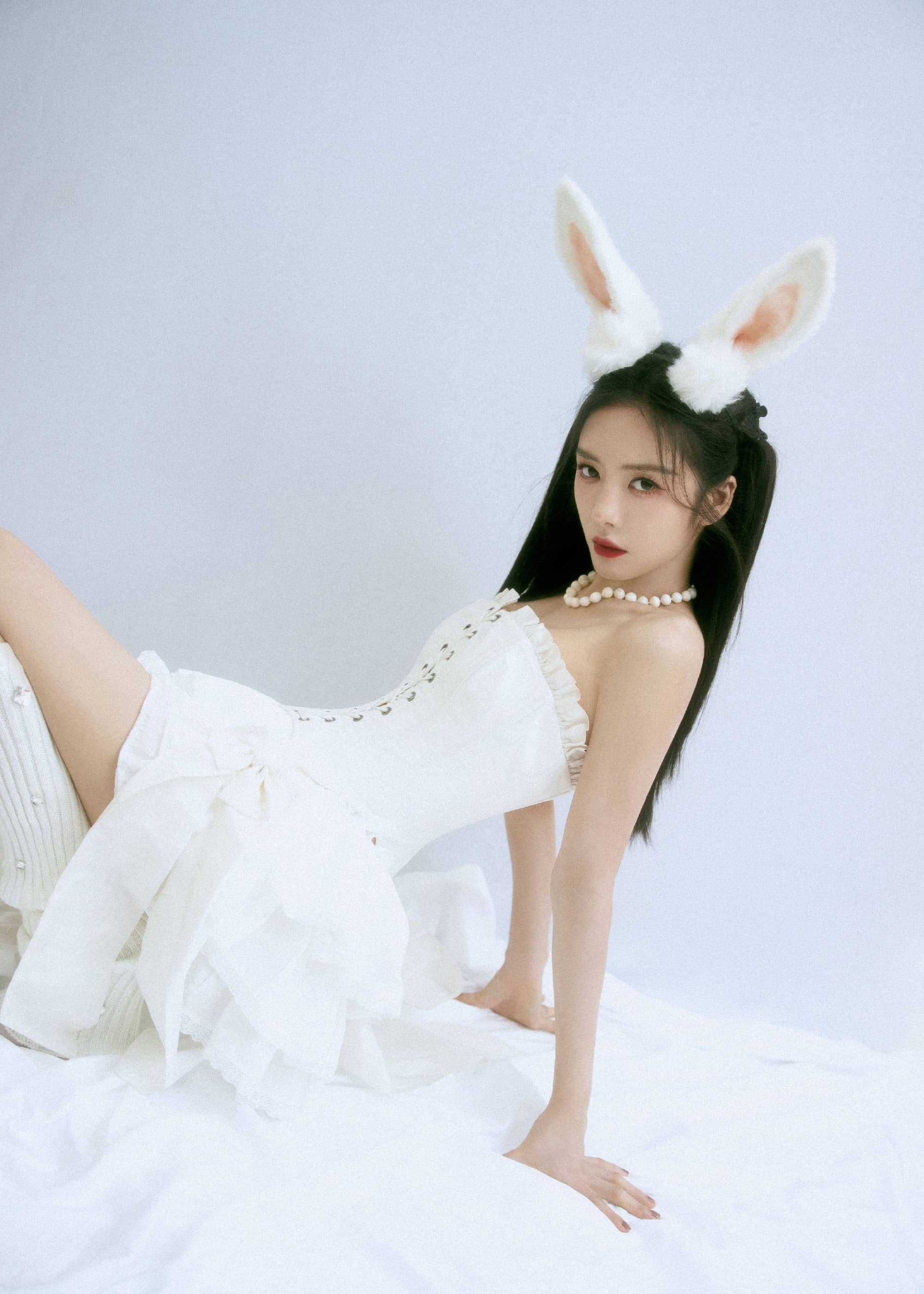 蔡文静这组兔系造型简直杀疯了!