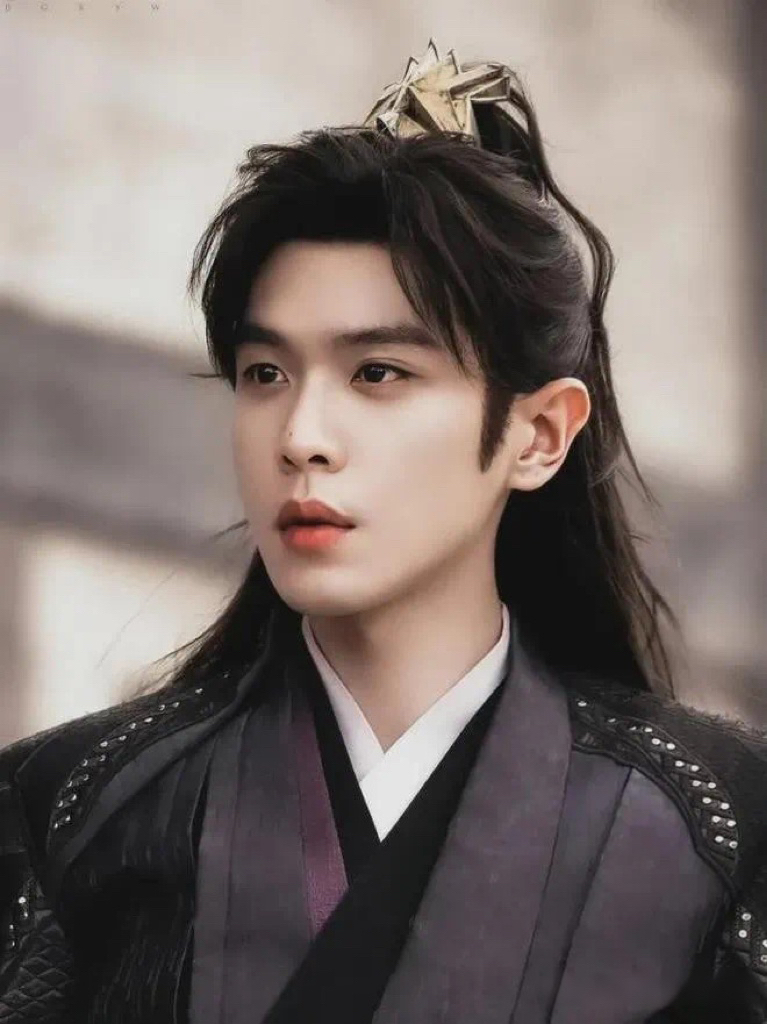 父子反目闹上法庭,"妹妹"变后妈,"京圈少爷"张若昀背后的痛苦你想象不