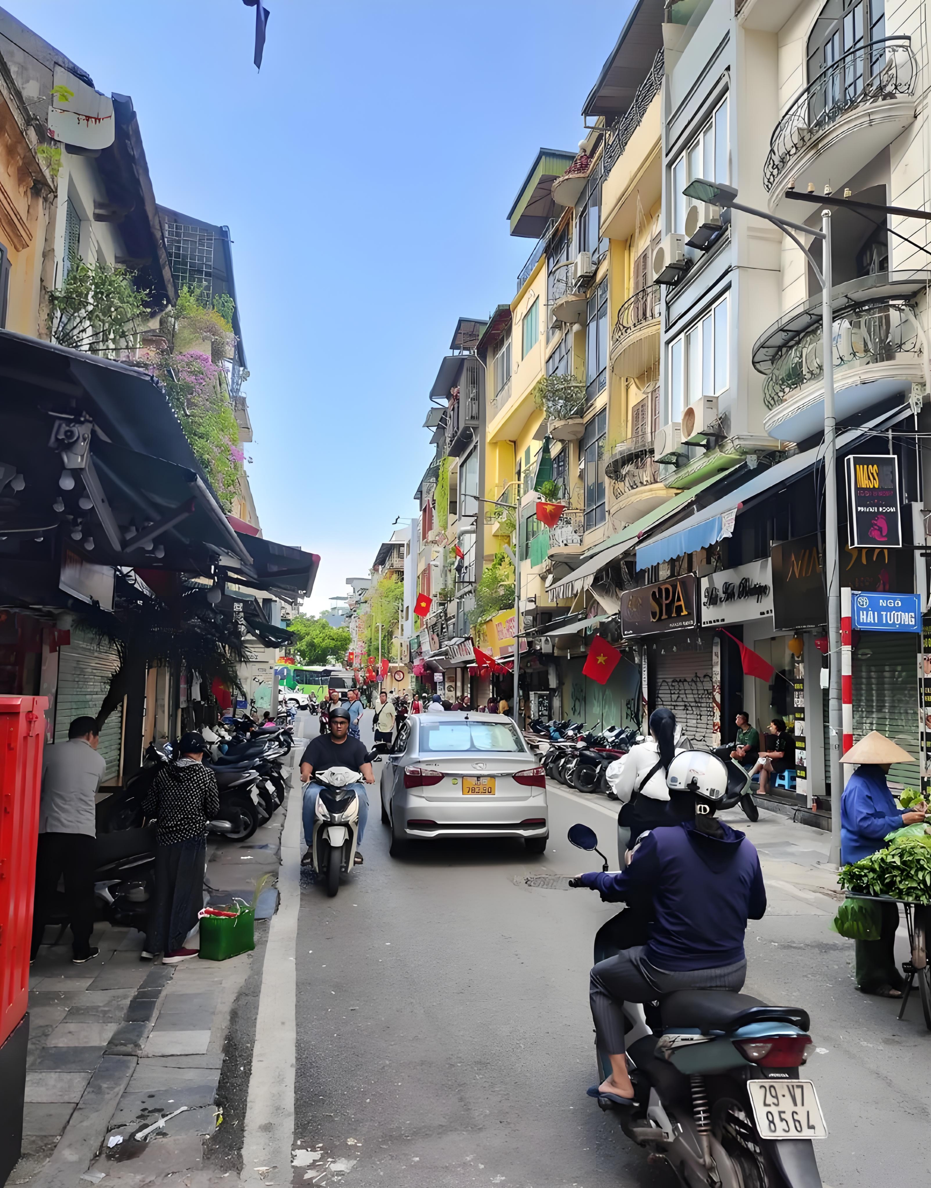 "  能理解越南田间地头的螃蟹多,另外,看来越南的和尚是可以生儿子的