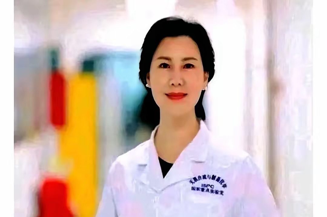 后脚网友就挖出,去年从吉大直接调任北师大校长的于吉红院士更牛,连