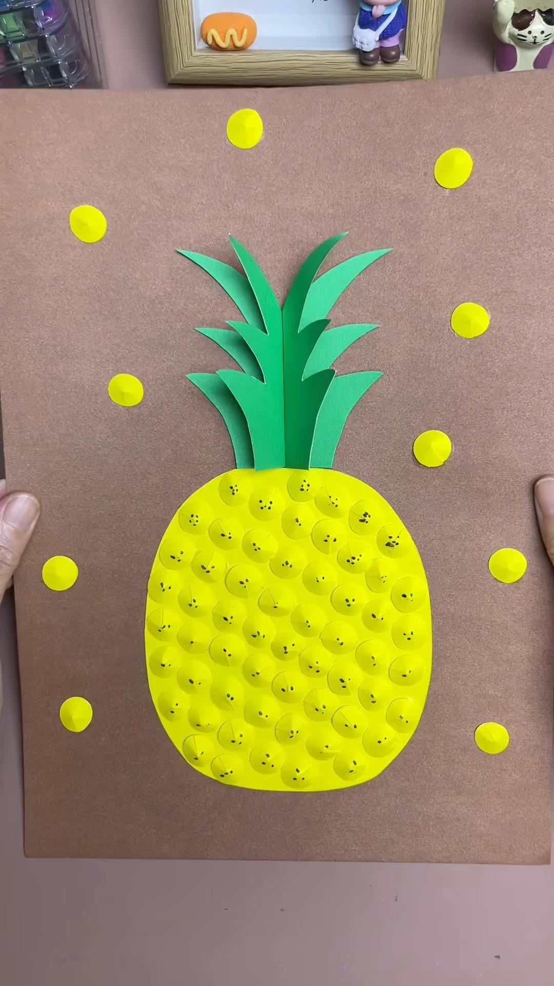 用卡纸做个简单的菠萝#亲子手工