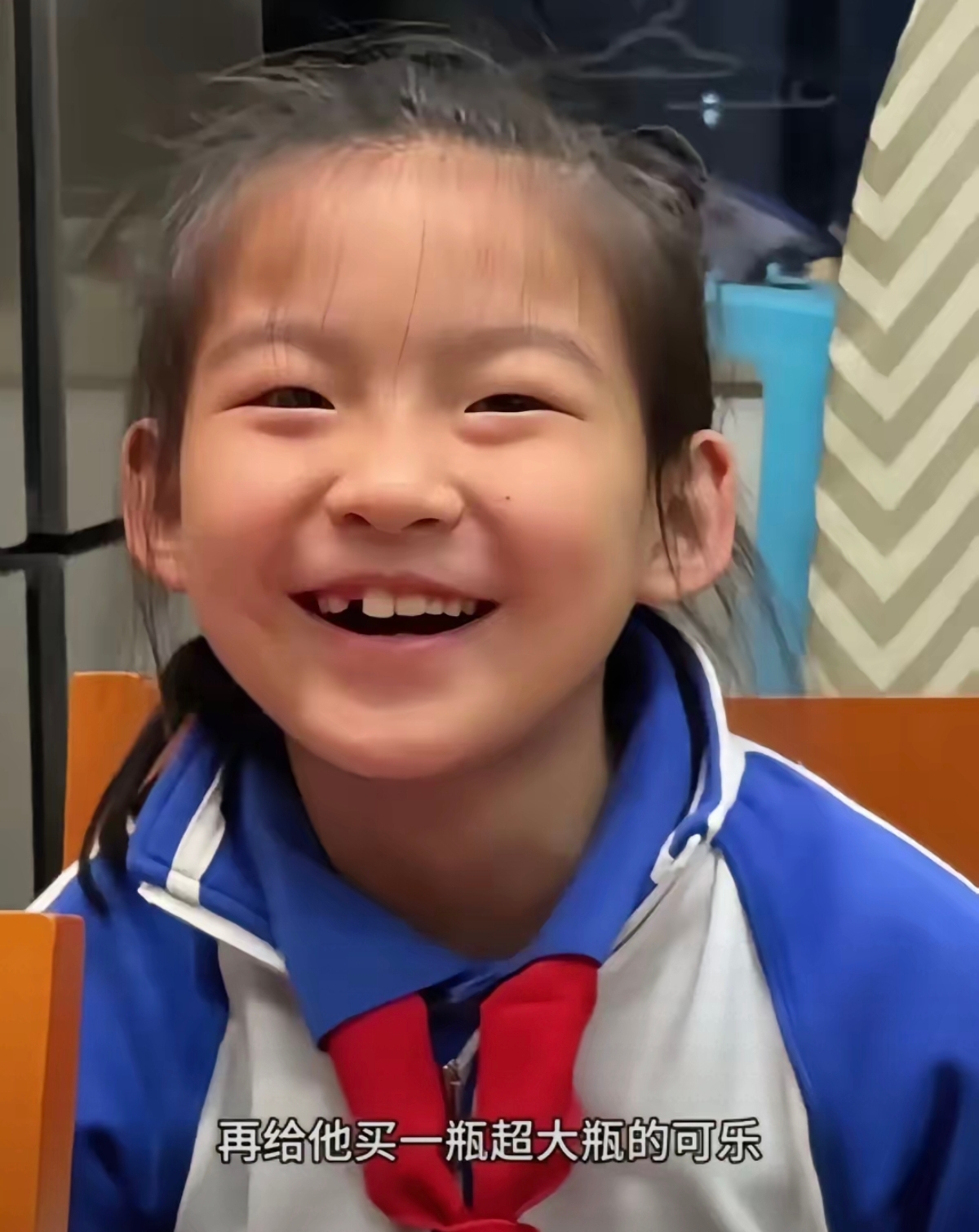 谢浩南的小妹妹瞬间圈粉无数!