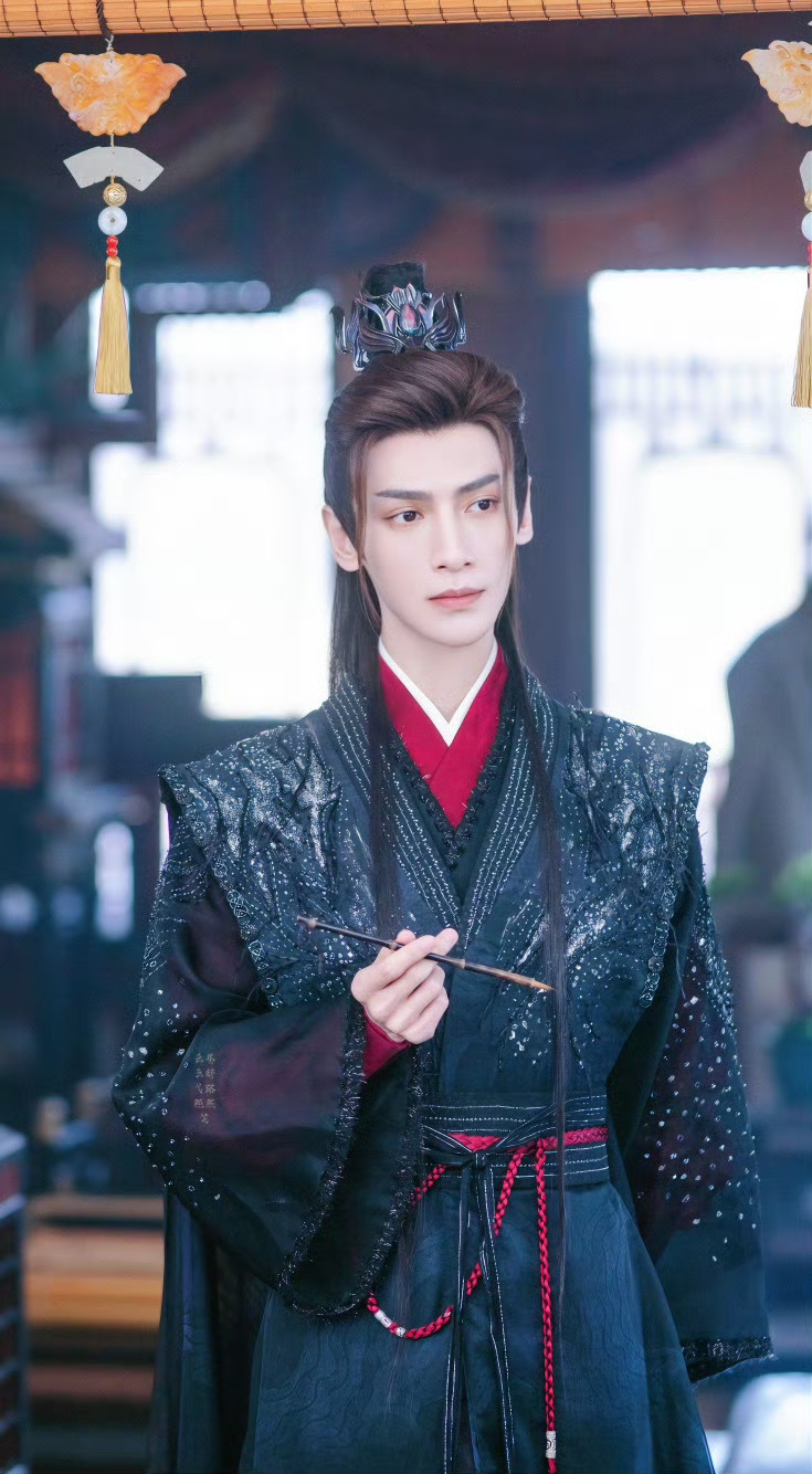 魅影神捕 (2026) 丨罗云熙 / 方逸伦主演丨悬疑丨国剧