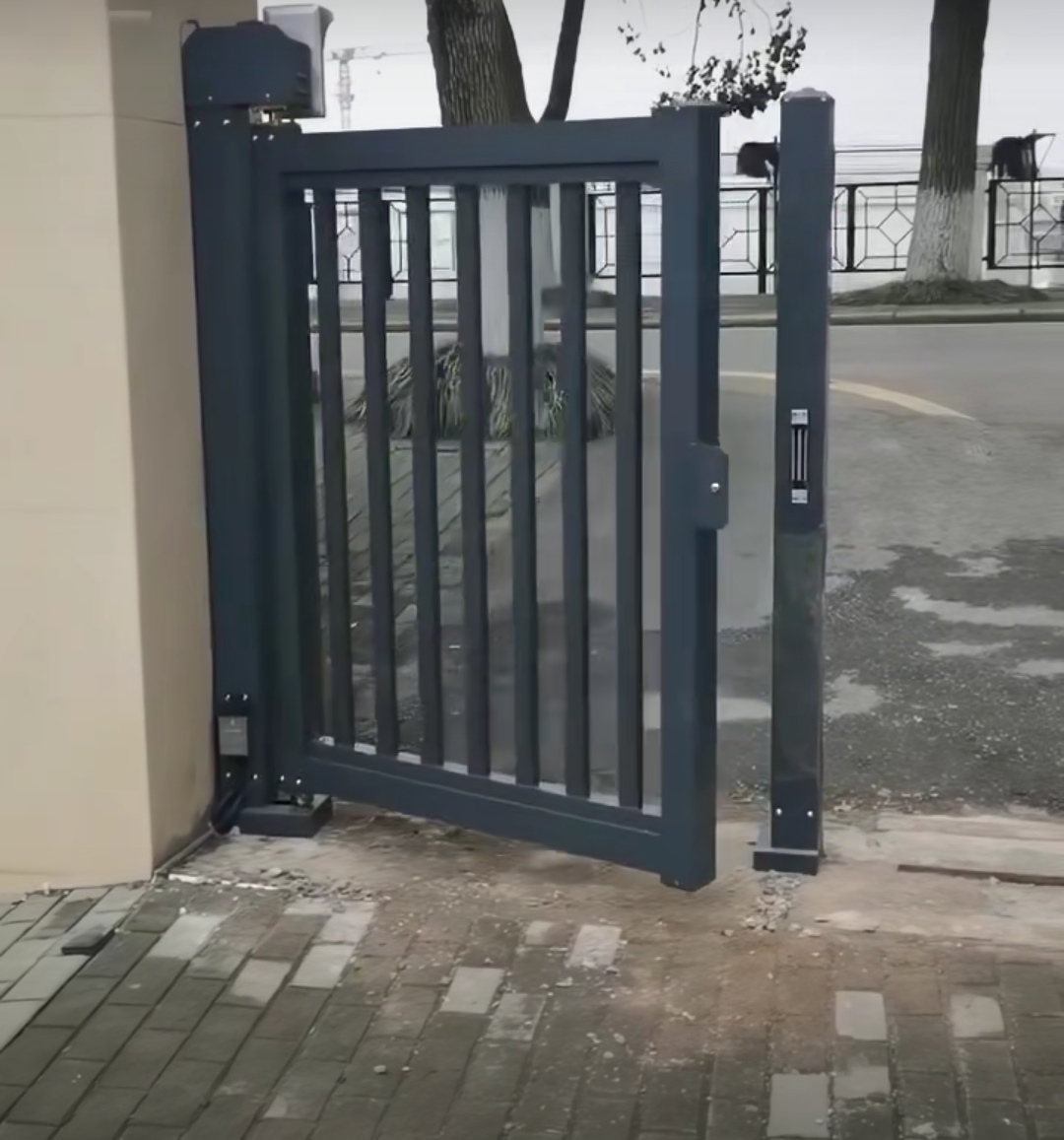 天津东丽区不锈钢电动伸缩门 平移门 折叠门,伟业生产厂家