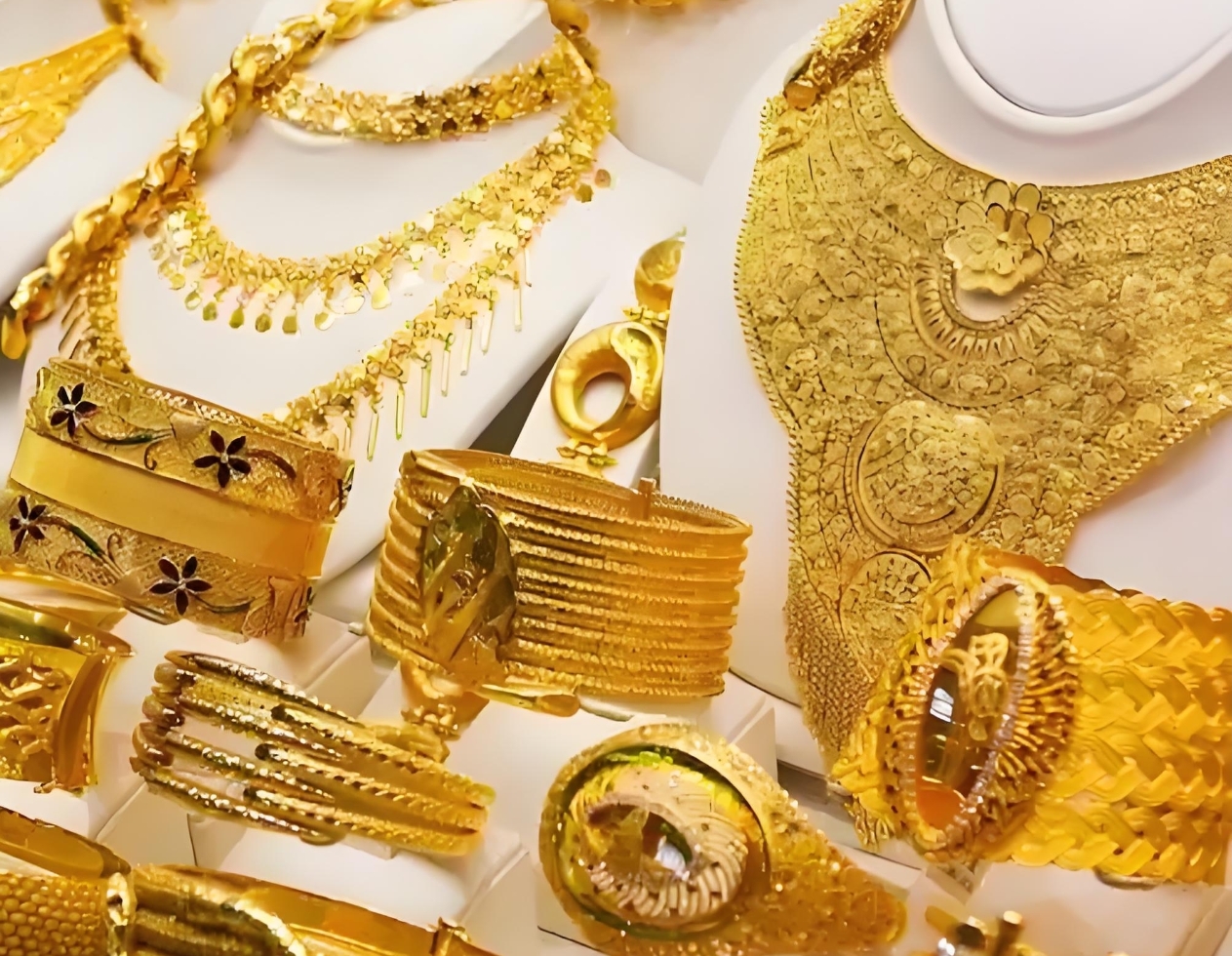 紫金矿业拟280亿元收购海外黄金资产