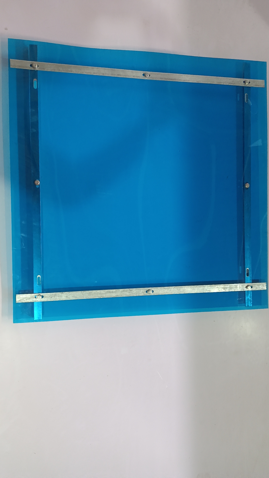 HOWO transmission cover plate installation