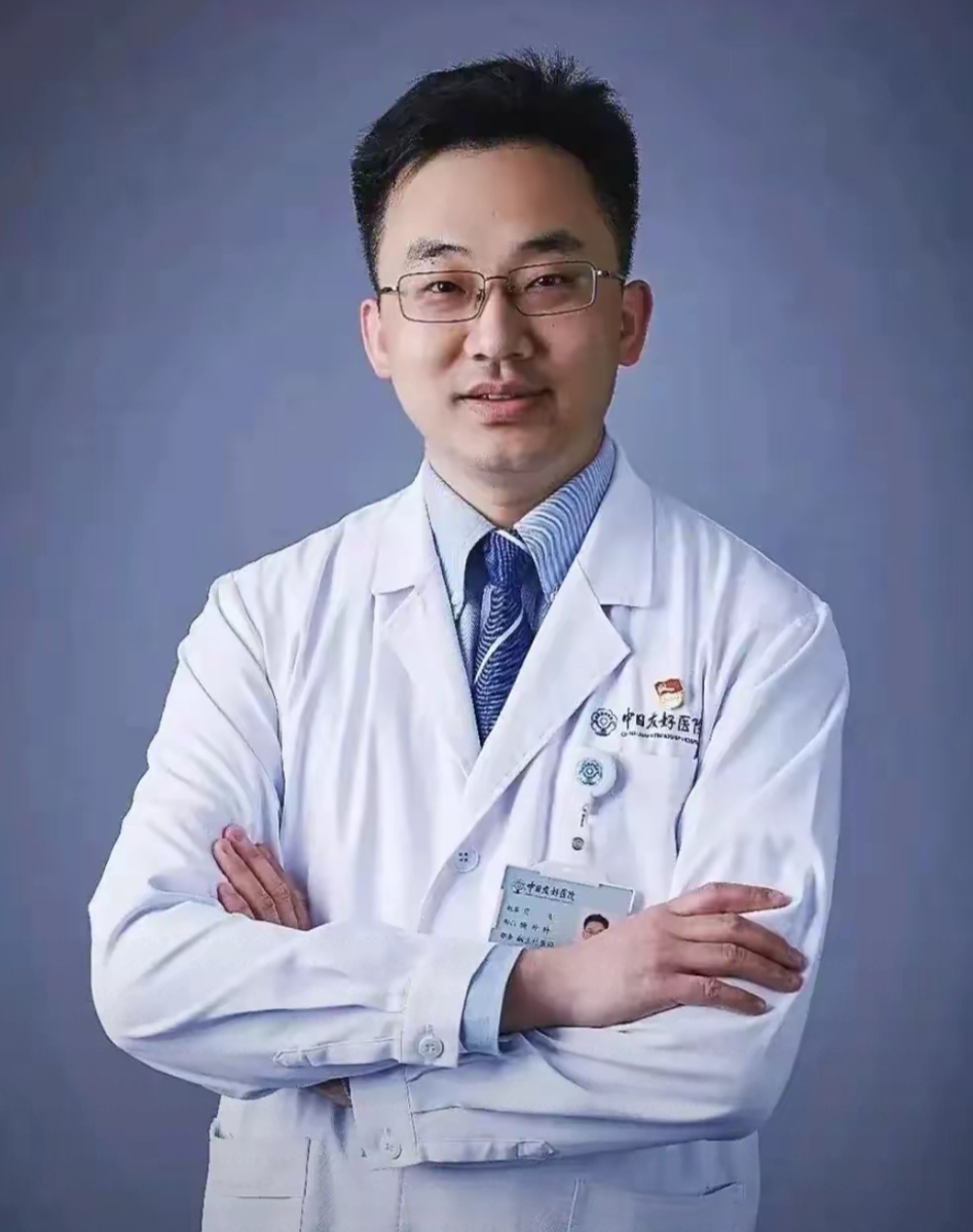 医生婚内出轨风波后续:被开除后回应引争议