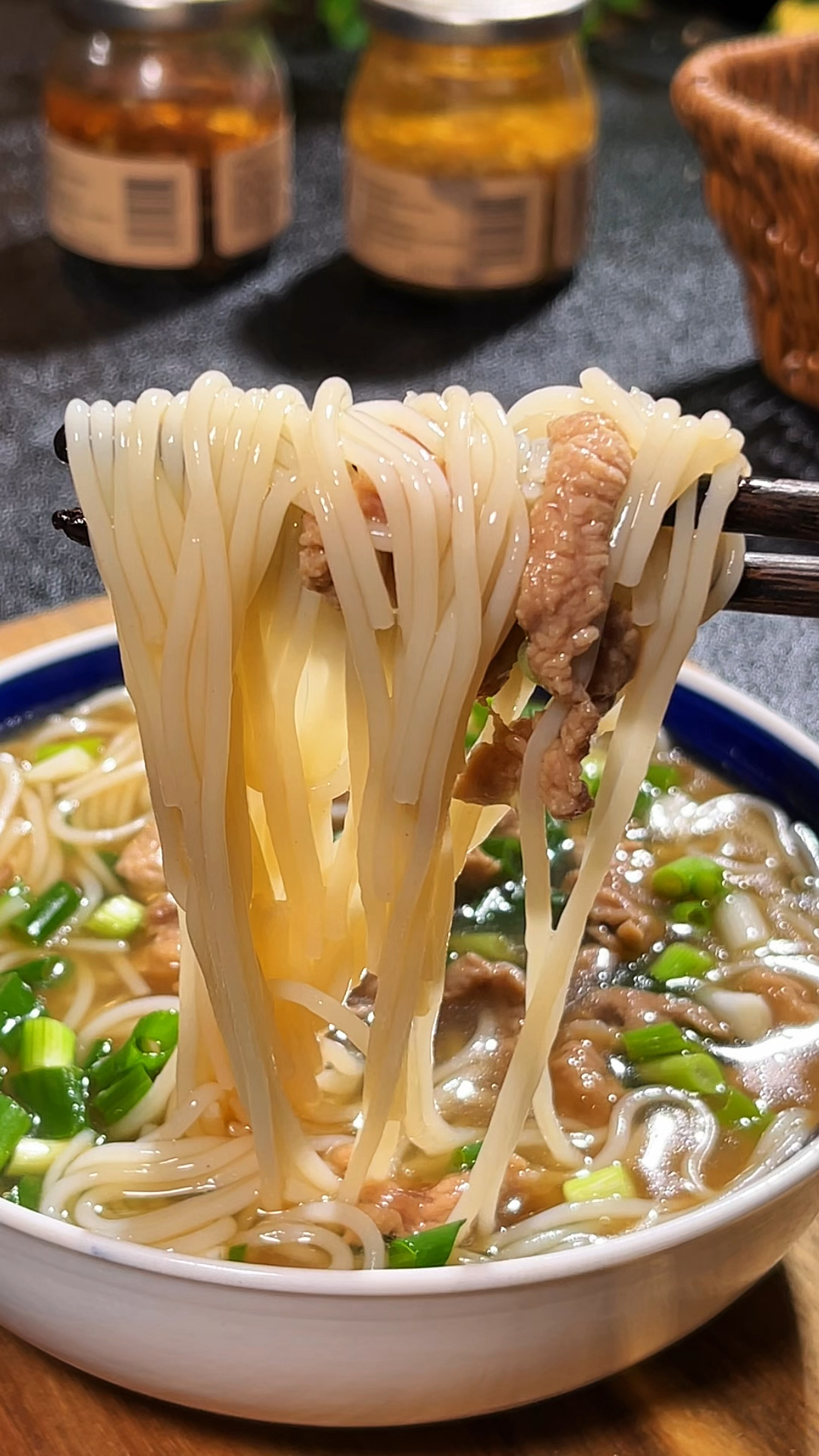 这样做的汤米粉简单又好吃,有肉又有汤,营养又美味