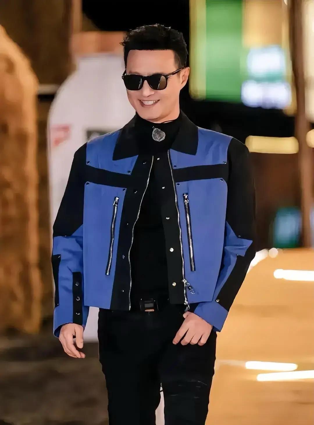 现在汪峰彻底蒙圈了尴尬了跟宁静之间的关系虽然澄清了现在宁静却