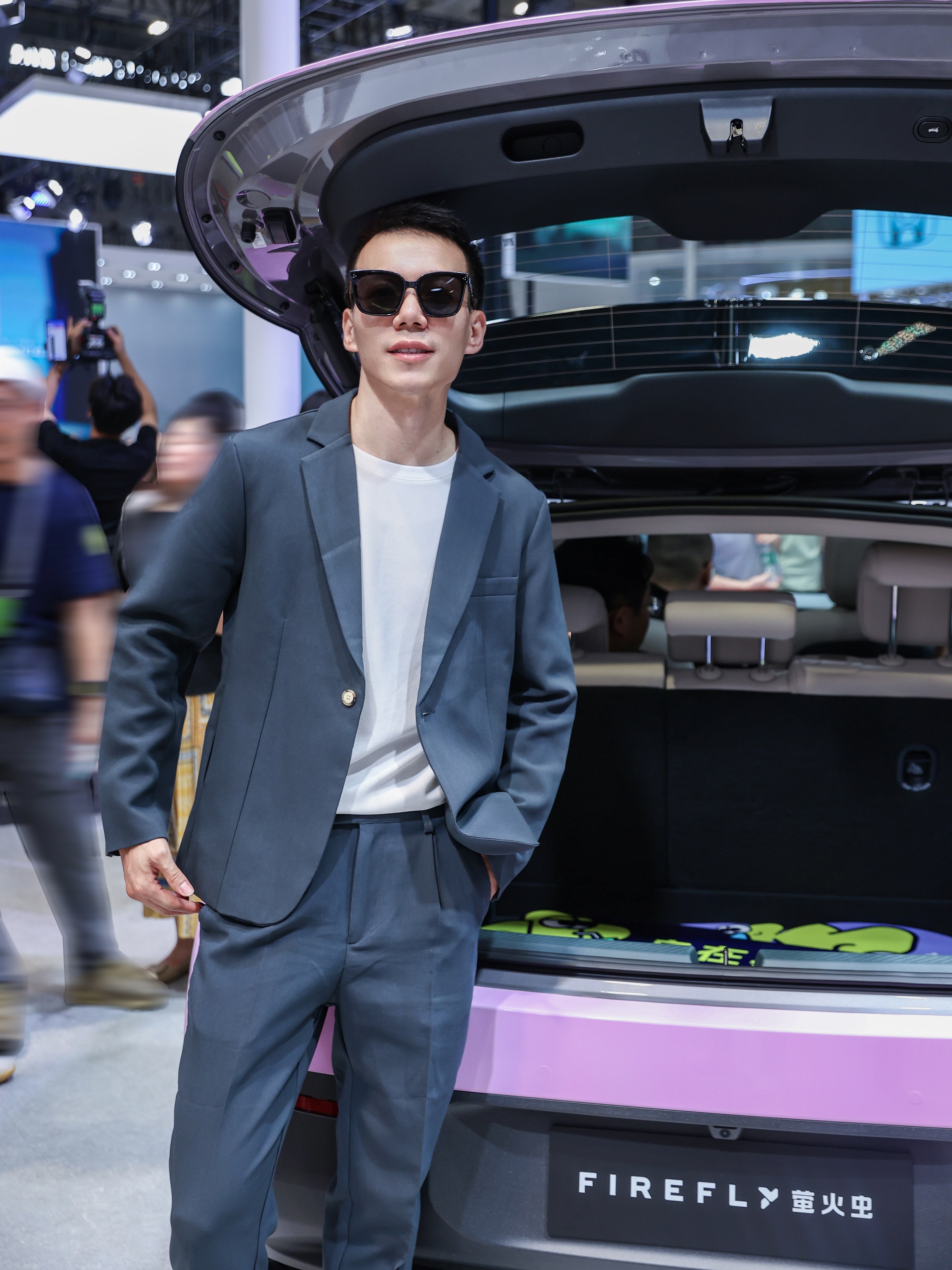 今年是深圳改革45周年,近日2025年粤港澳大湾区车展在深圳如火如荼的