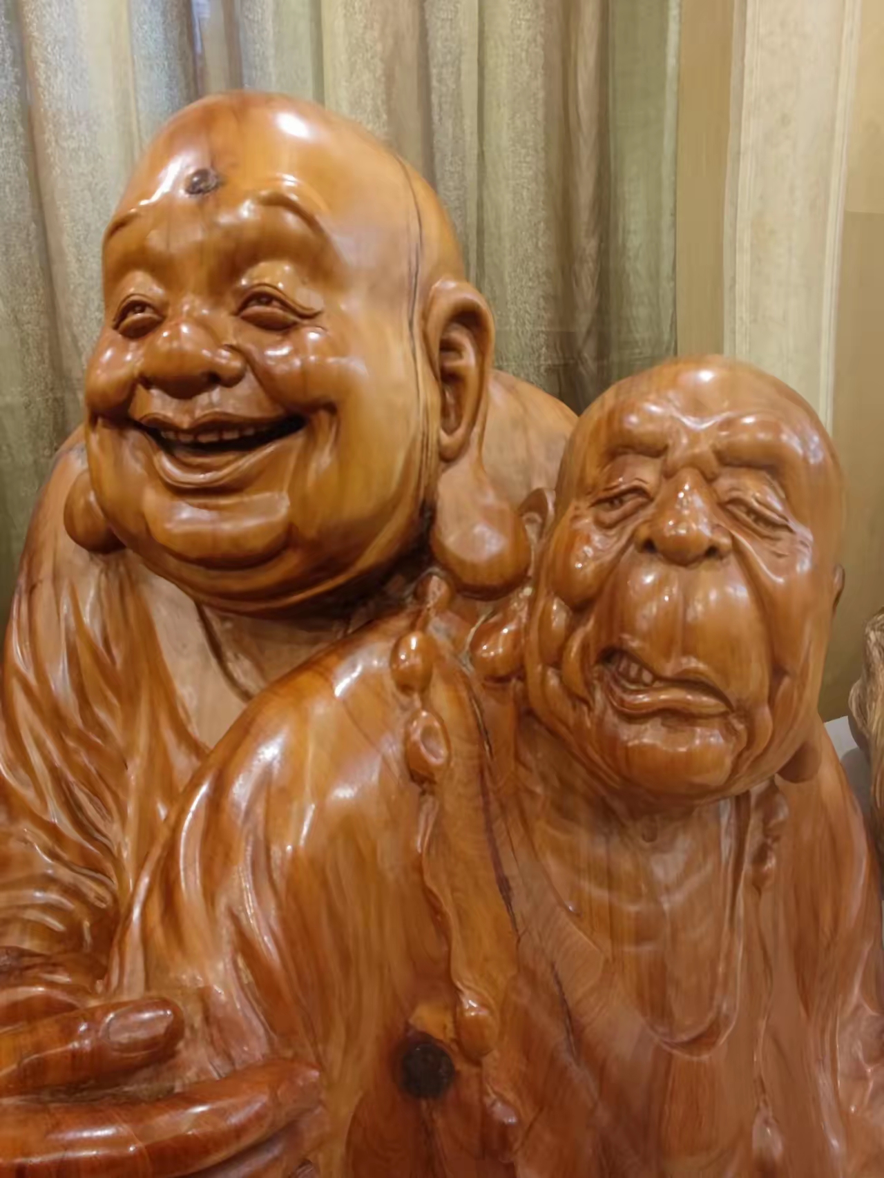 昨天和支行的一个行长聊起来理财他说你看怪不怪