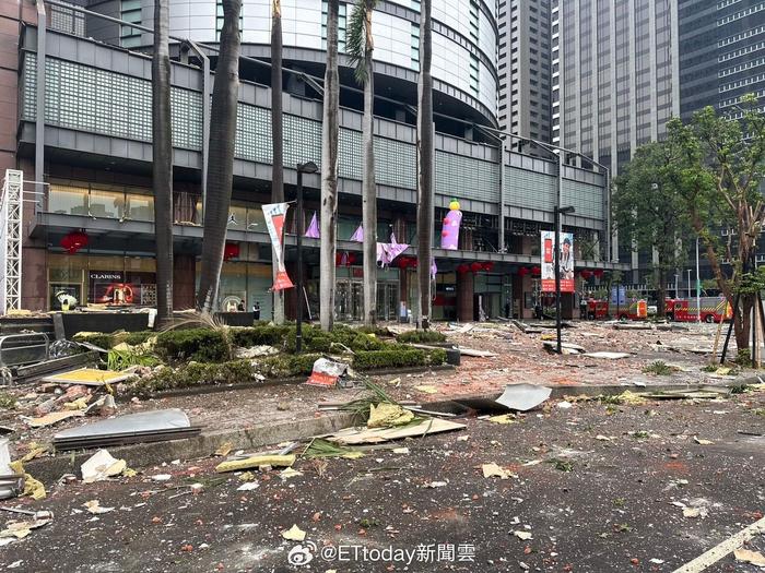 台中新光三越百货爆炸震惊全台:4死30伤,多地启动安全稽查