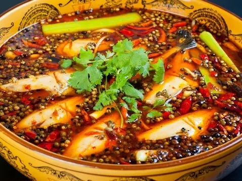 水煮麻辣耗儿鱼,舌尖狂欢你试过没?你的麻辣记忆是什么