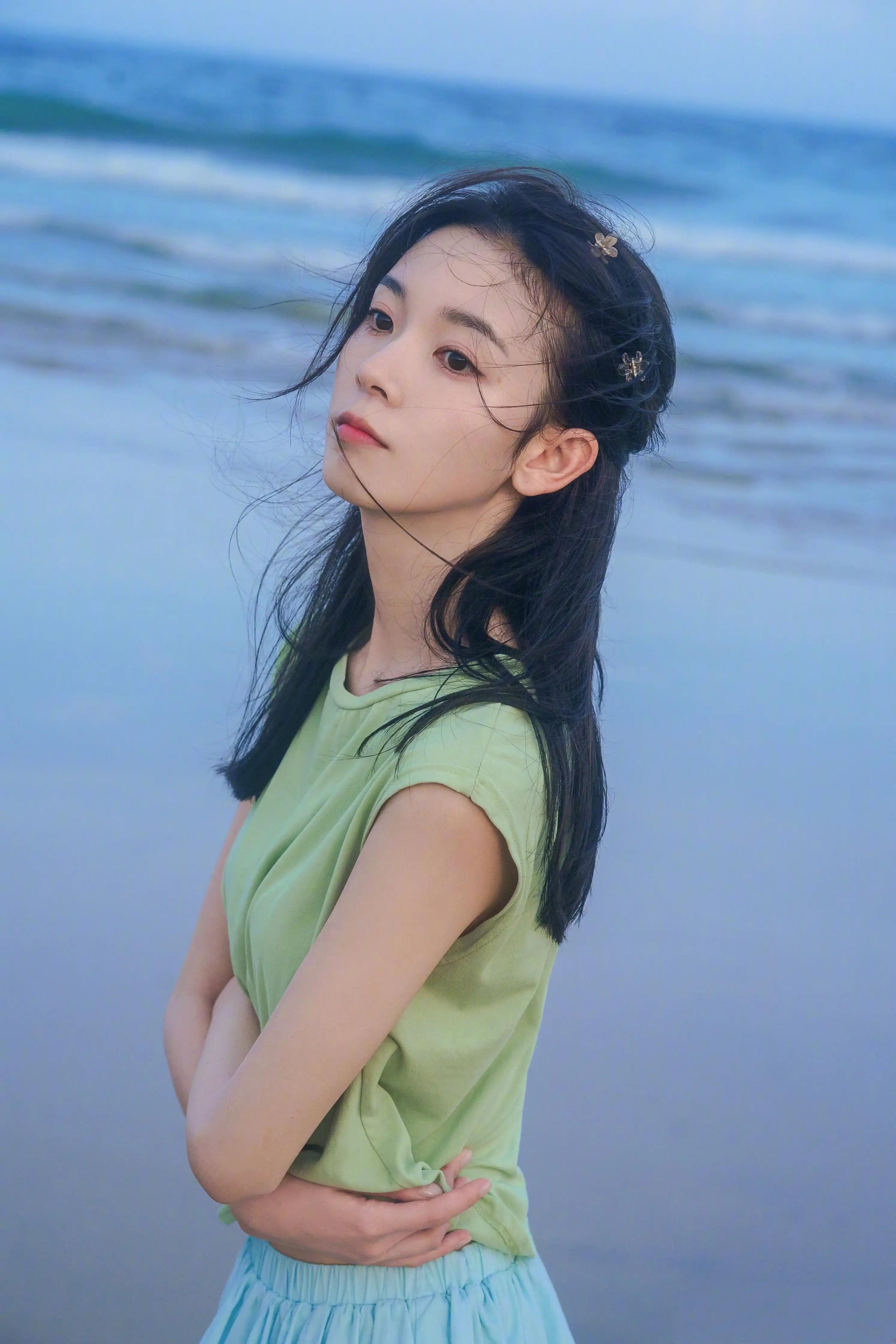 陈瑶ai 拒绝ai 来看看瑶妹的美照