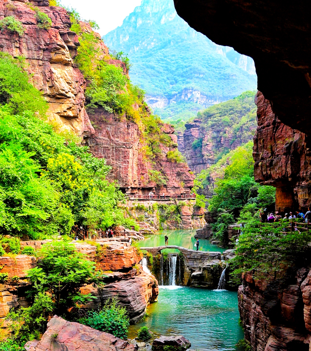 立秋的第一场旅行# 立秋后,探秘河南云台山红石峡:岁月雕琢的仙侠