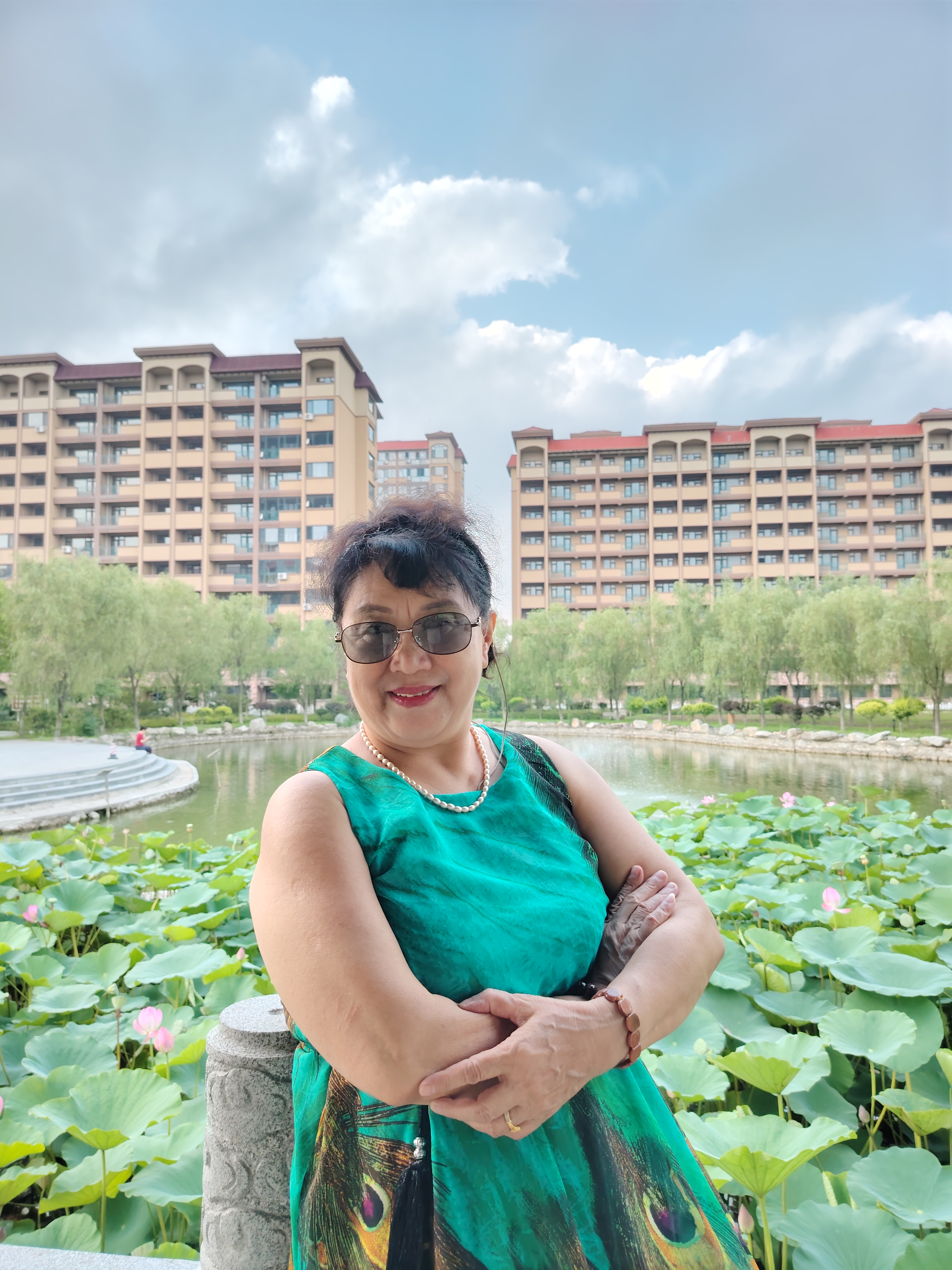 当然要去赏荷花了丹东东港北黄海温泉小镇两日游