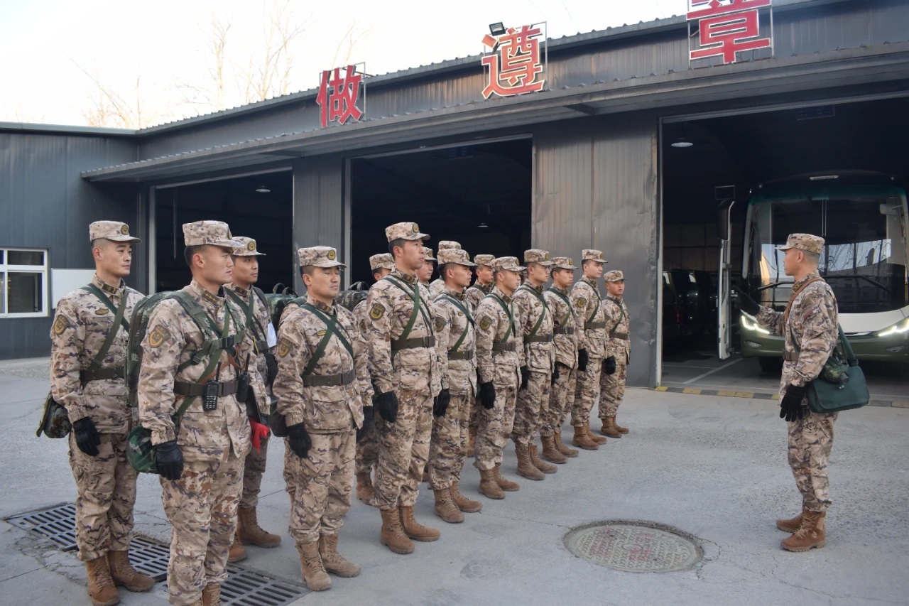 "驻地某地区突发灾情,现上级命令我部迅速展开救援保障!