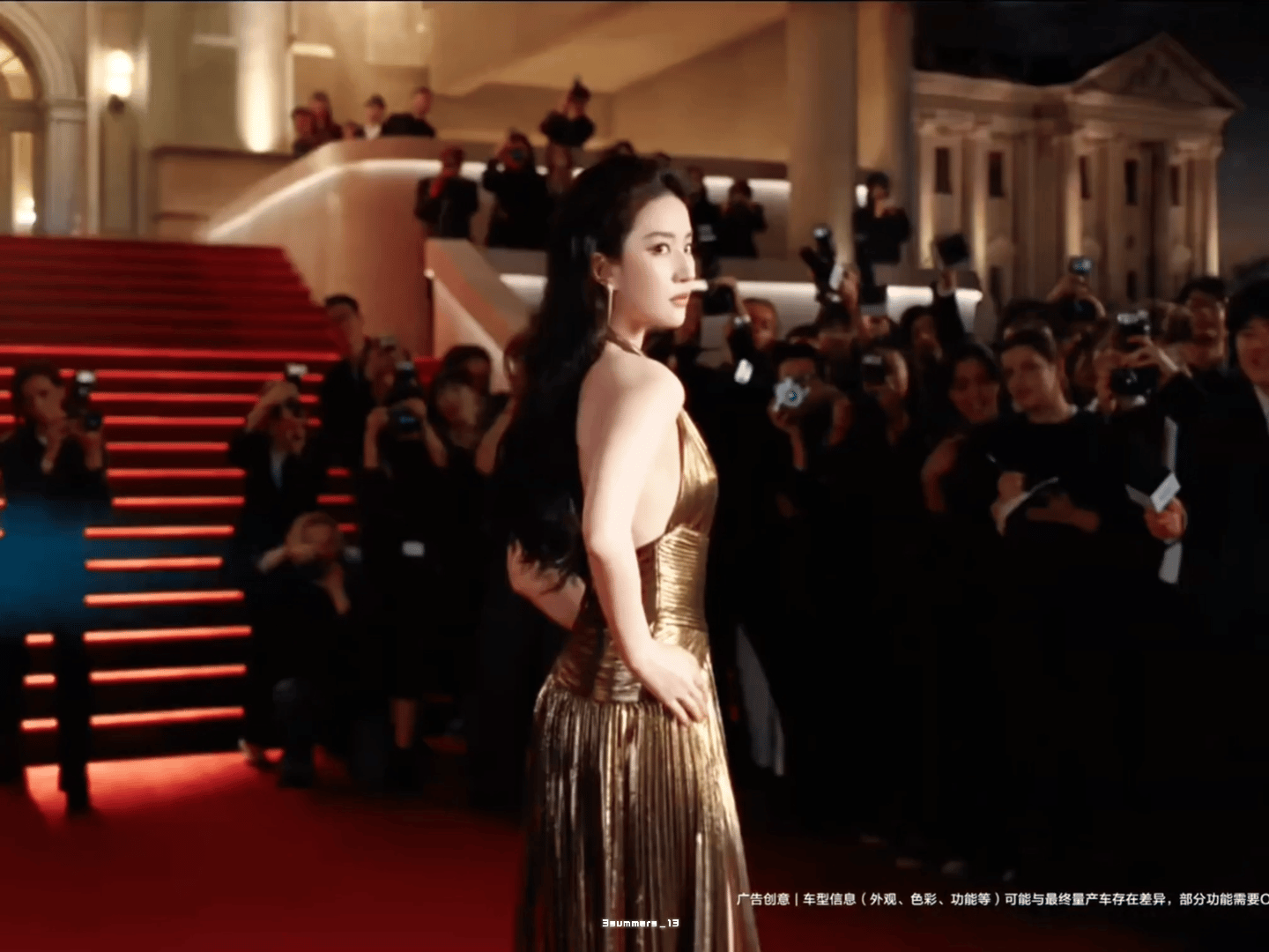 官宣：刘亦菲正式出任鸿蒙智行智界品牌代言人，旗舰MPV智界V9同步亮相-有驾