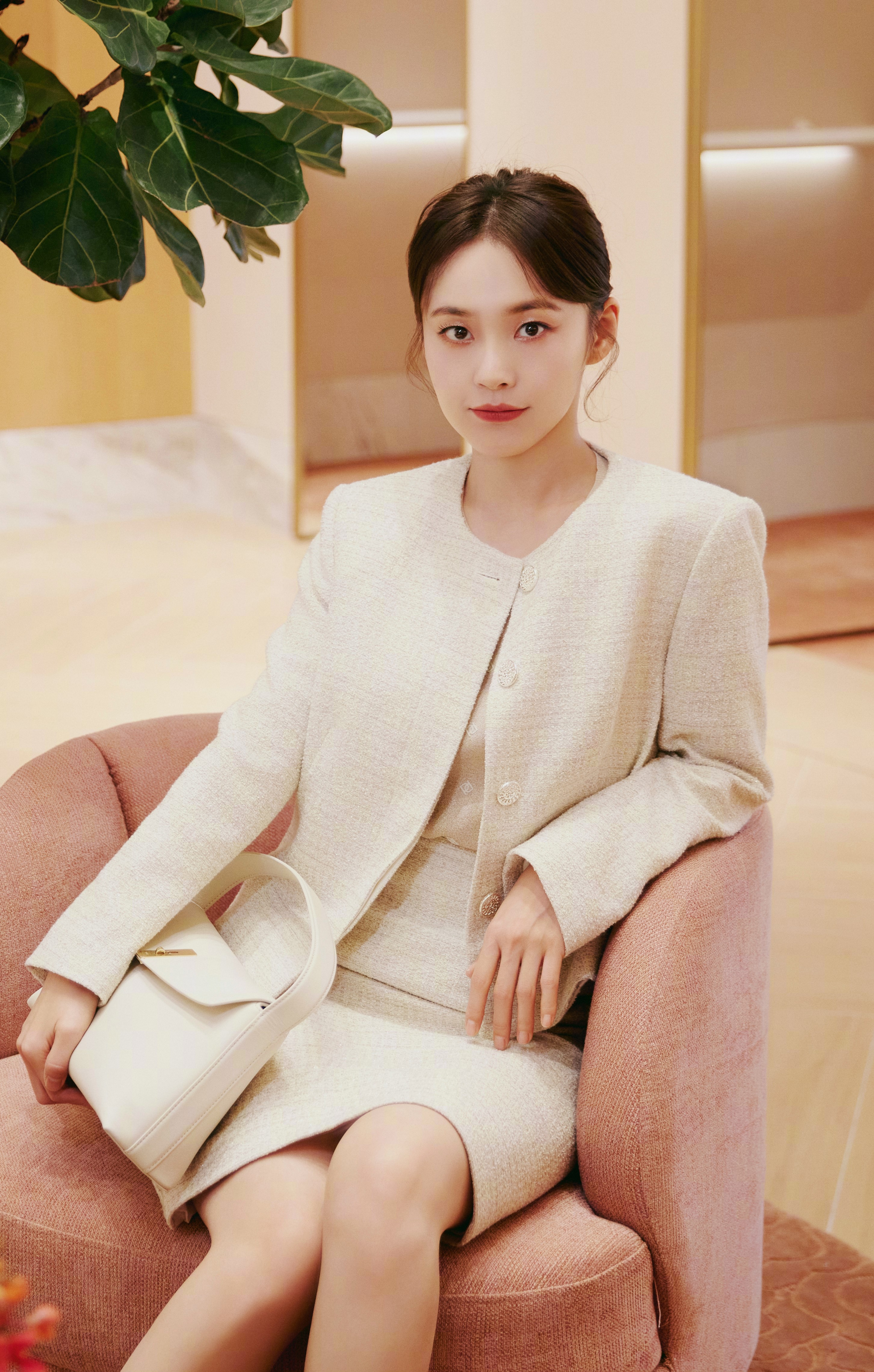 内娱又爆一对姐弟恋,35岁张佳宁和29岁高至霆在一块儿,恋爱都三年了