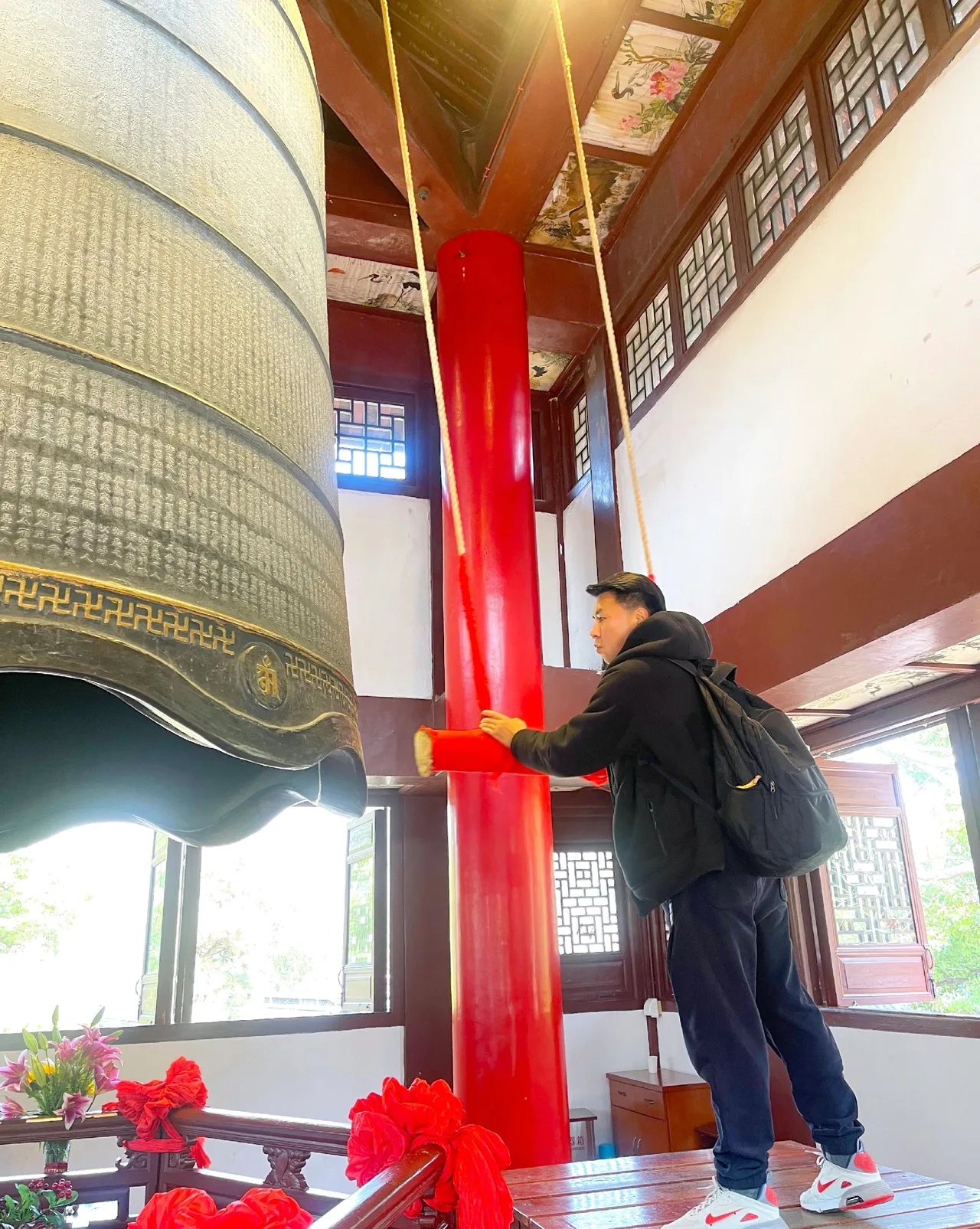 按理说,#江浙 地区经济更为发达,老百姓也更富裕