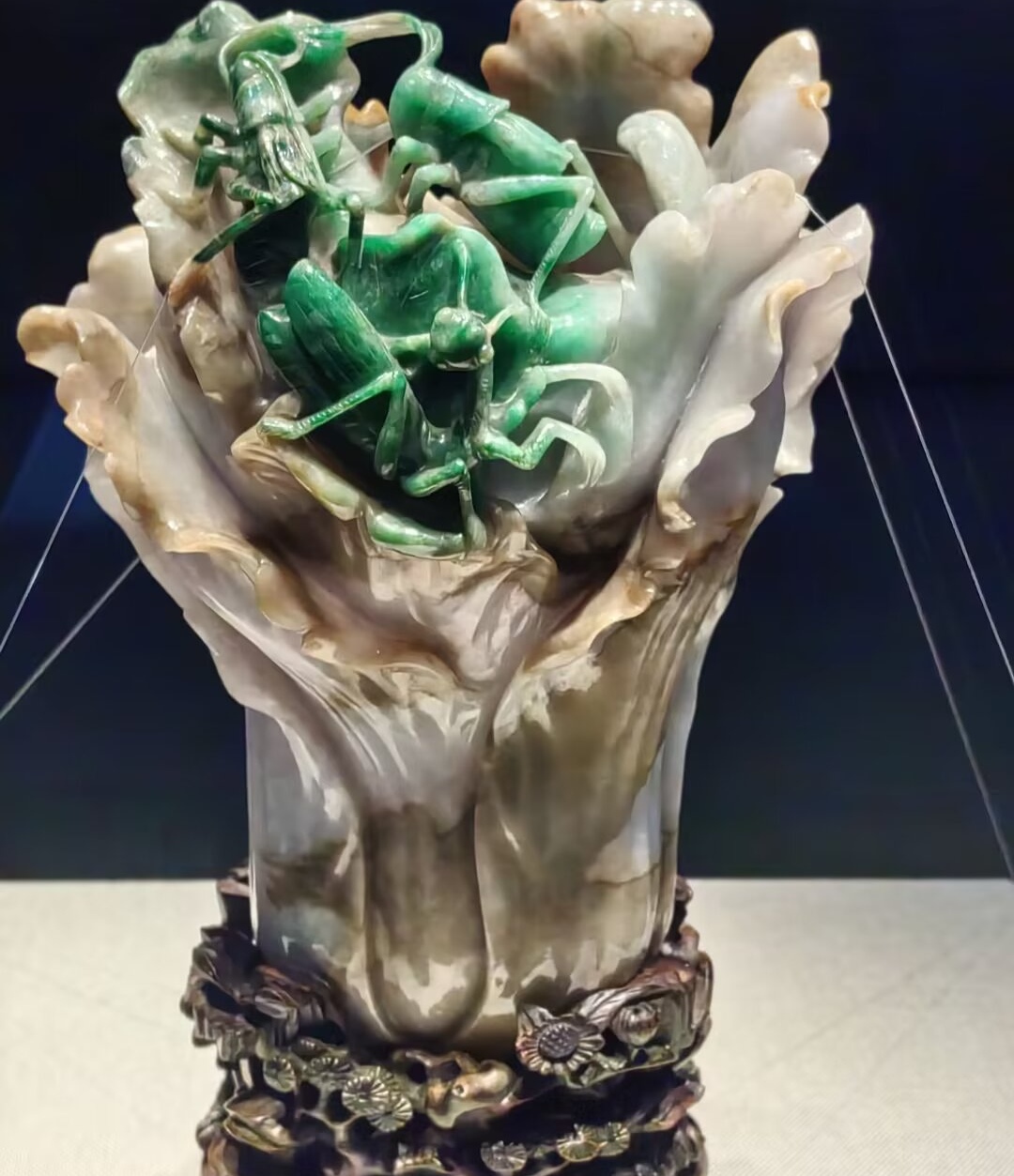 动态连更挑战# 天津博物馆收藏晚清作品翡翠蝈蝈白菜