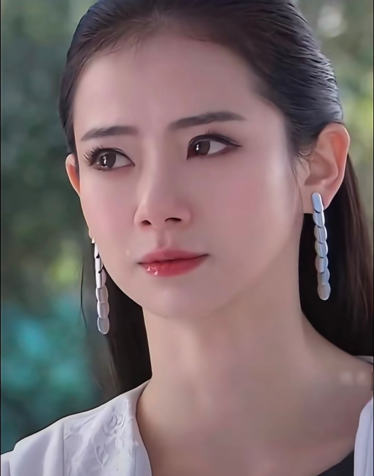 看夏家三千金的时候 三观跟着五官跑 对夏友善恨不