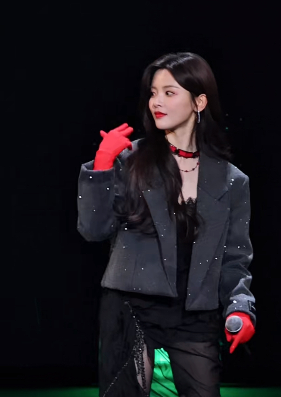 动作带感,杨超越演唱会照片杨超越稀有神仙图片舞台美女图片