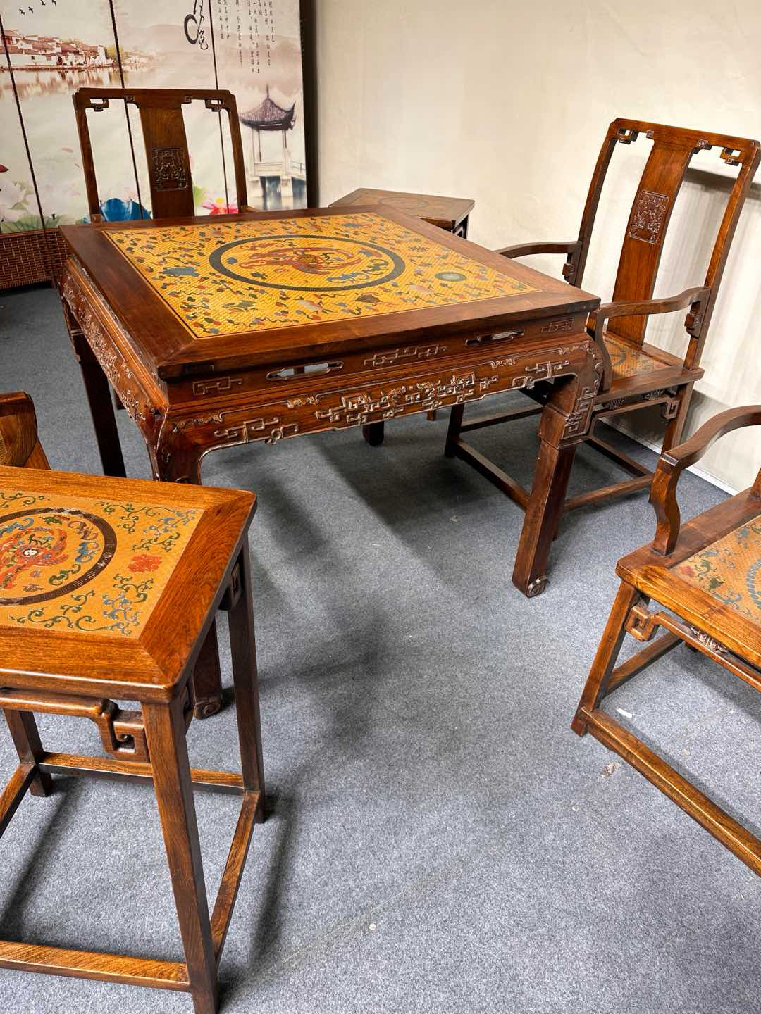 黄花梨木八仙桌七件套