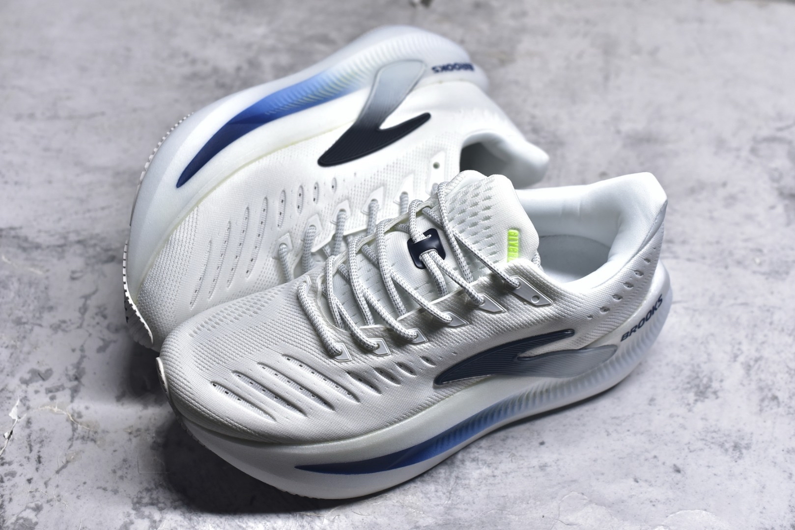 brooks glycerin max 2 布鲁克斯二代临界马拉松纯原跑鞋