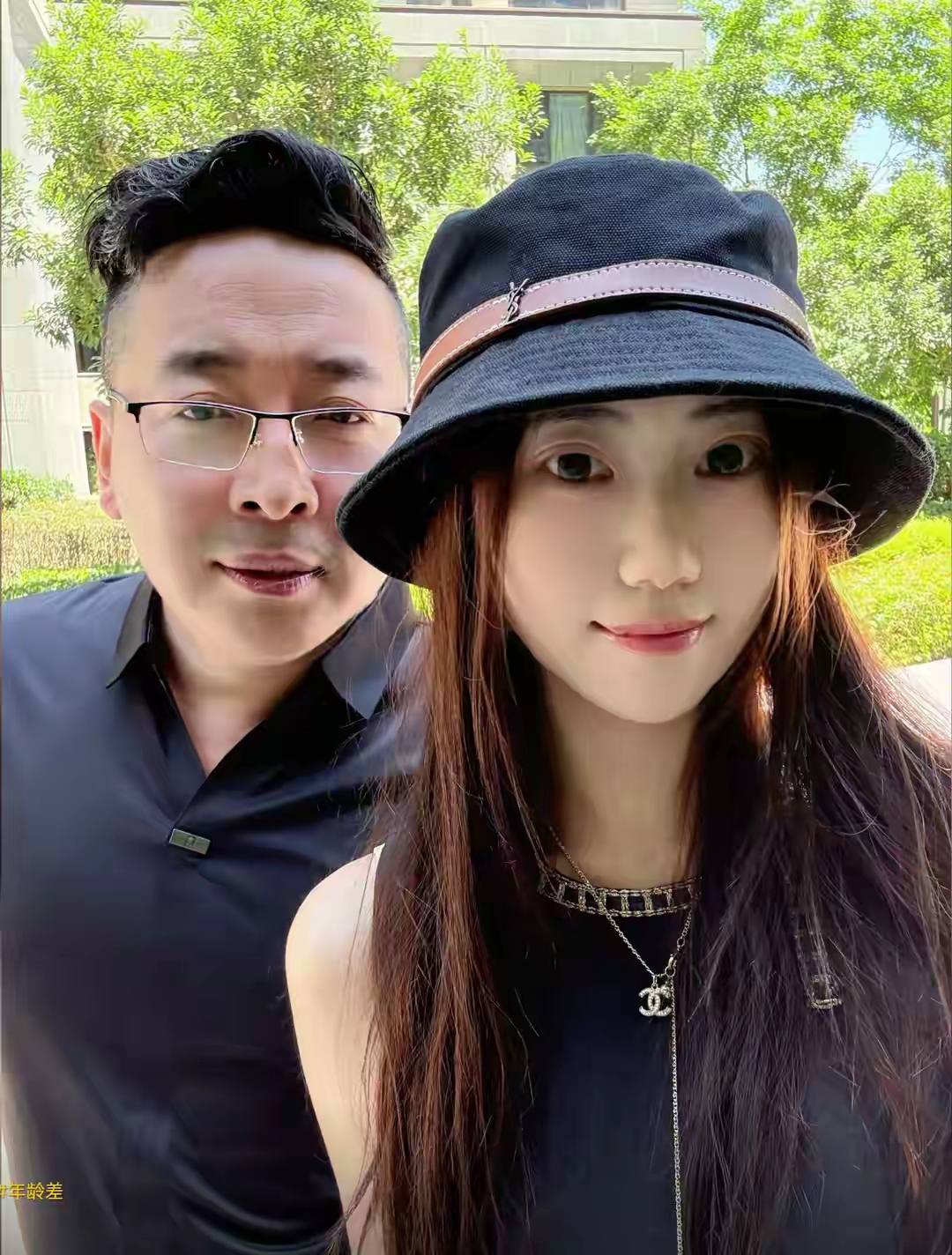 东北富豪为娶小22岁女友扬言打老丈人,这哪是爱情