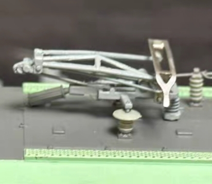 这款,由百万城出品的,青年文明号.ss3型电力机车