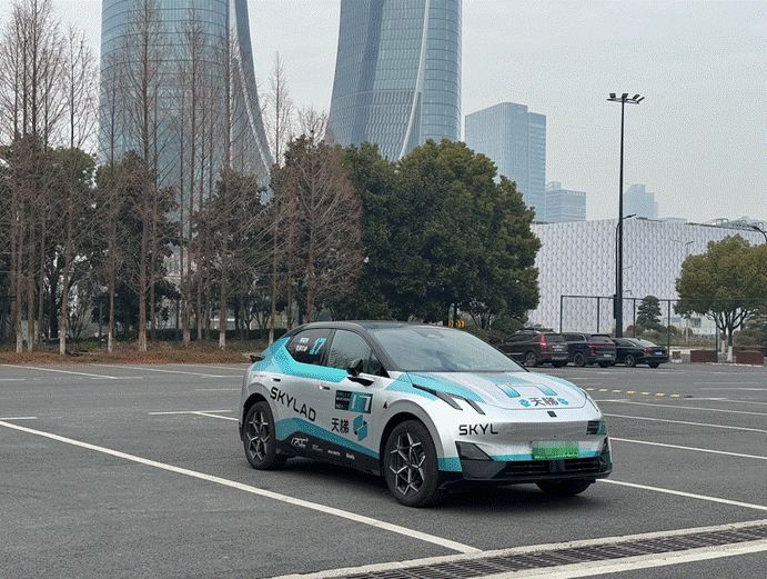 电影里的Z20让人惊艳？其实它的实力早有“预告”-有驾