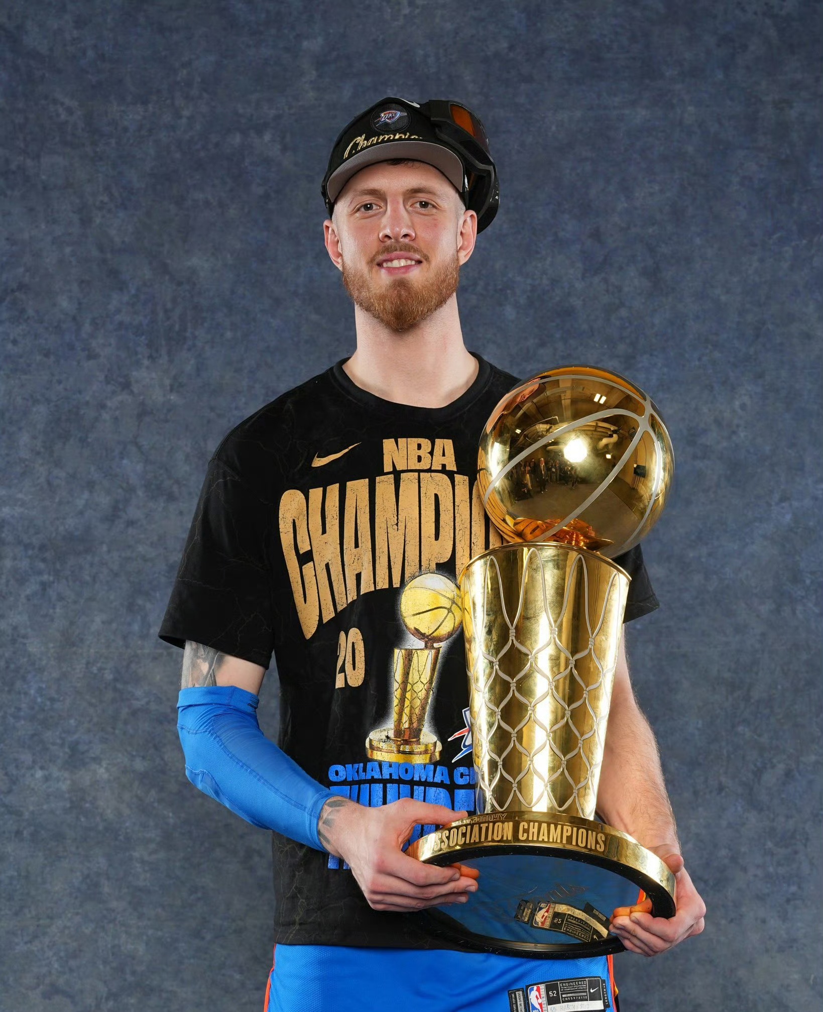 最佳防守 球员奖 卫冕冠军相关图片5