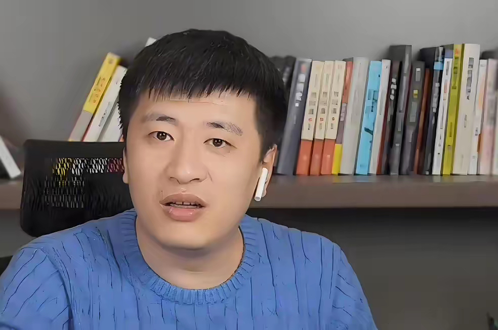张雪峰在直播间讲过一个案例, 某电力专科学校同宿舍6个人,大家一起