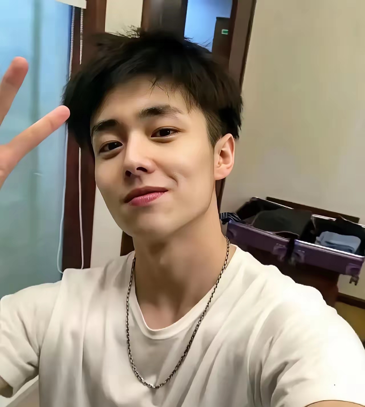 看过翟子路的剧,都会被他的哭戏打动,不管是阳光开朗的大男孩,还是