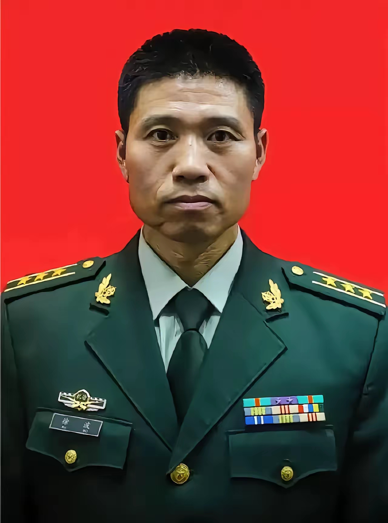 雪豹突击队魔鬼教头徐波超牛掰 2007年徐波赴法集训放弃游玩缠着