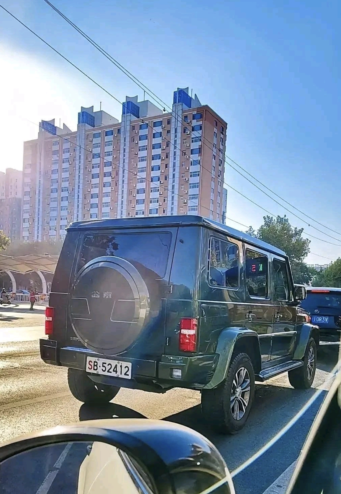 军车司机跳下车时脸色煞白嘴里不停地念叨咋办那