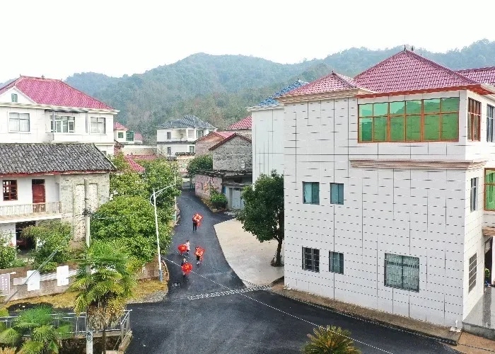 江西农村高速公路旁江西农村房子照片上饶农村房子图片南昌农村抚州