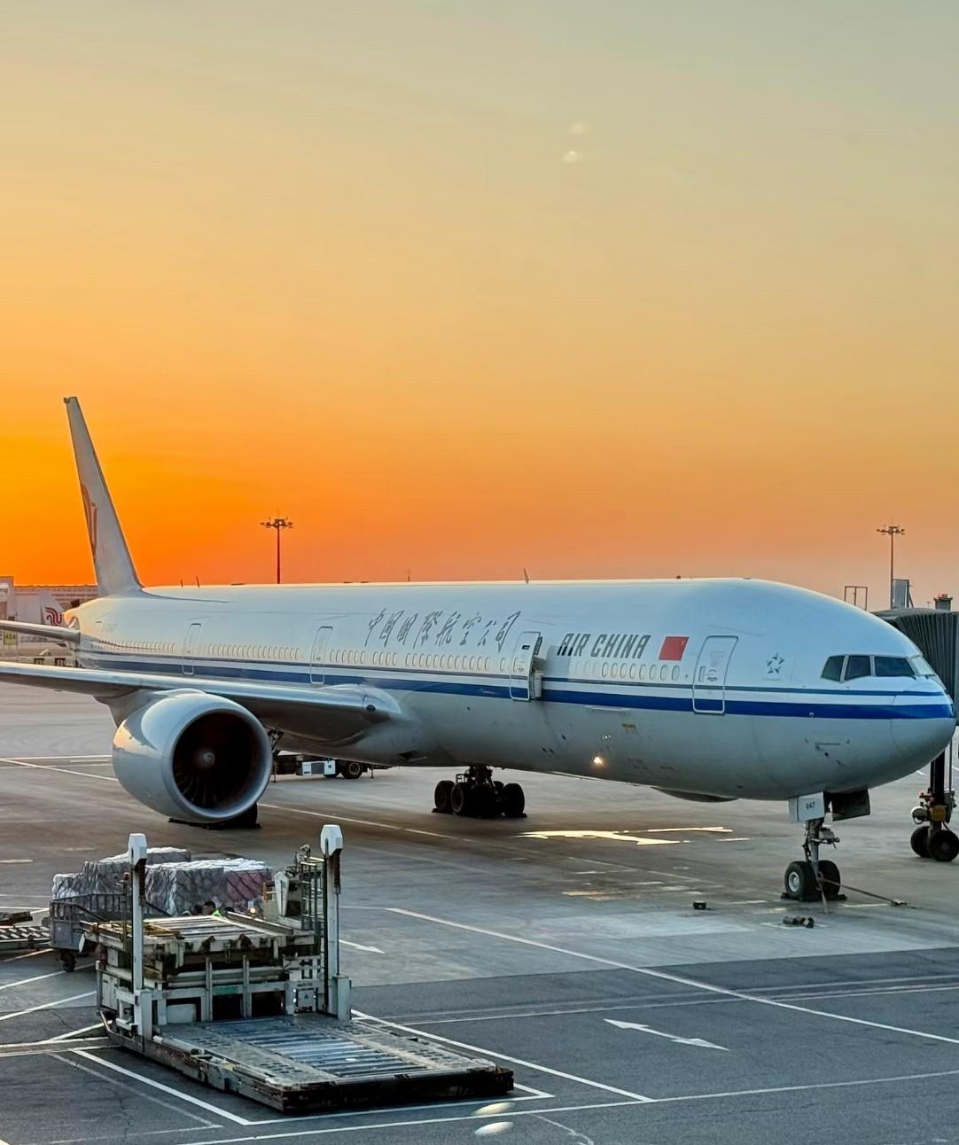 南方航空接连发生两起悲剧